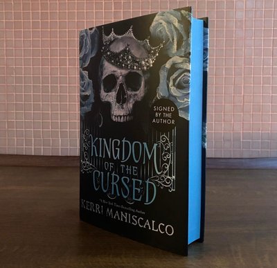 Kingdom of the Cursed Signed Edition EXC-ENG-KM-KOTC-W фото