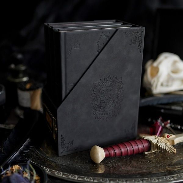 Nevernight Exclsuive Leatherbound Collection (signed) EXC-ENG-JK-N-LJ фото