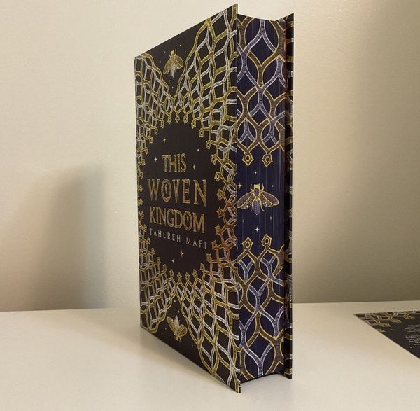 This Woven Kingdom Signed Luxe Edition EXC-ENG-TM-TWK-I фото