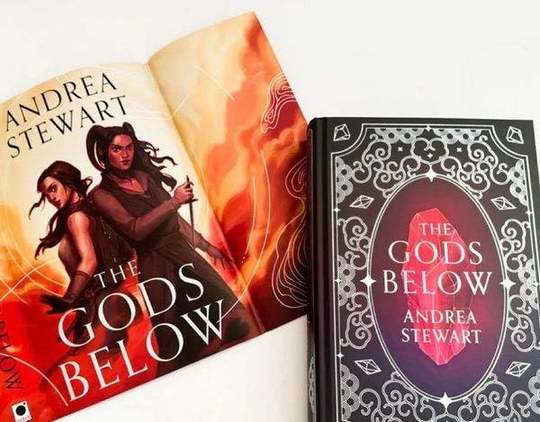 The Gods Below exclusive edition  ENG-HUD-DSQ-RPSZ320 фото